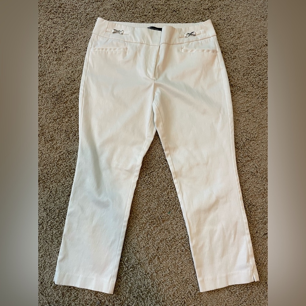 7th Avenue New York & Co suiting collection in Sz 8 in like new condition